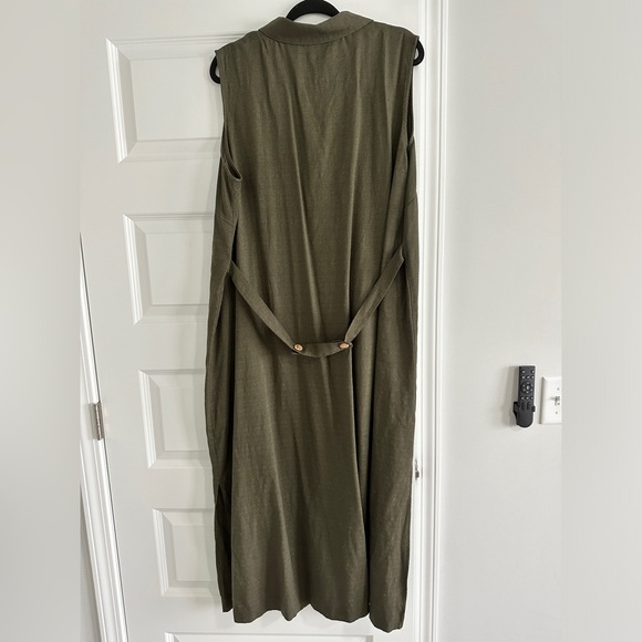 Dana Kay Button Up Dress - Picture 4 of 8